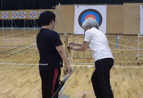 兵庫県障害者スポーツ推進プロジェクト障害者アスリートマルチサポート事業　アーチェリー練習会・記録会・交流会