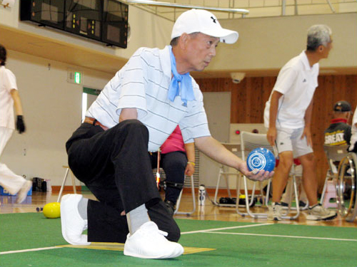 第5回障害者スポーツ交流館杯ローンボウルズ大会