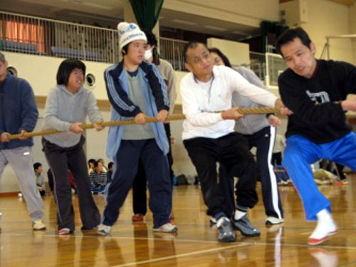 第7回兵庫県知的障害者施設協会職員部会綱引大会