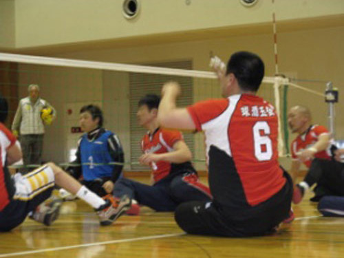 第13回障害者スポーツ交流館杯シッティングバレーボール大会