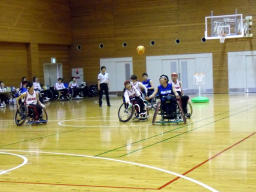 2012近畿・中国四国地区車椅子ツインバスケットボール大会