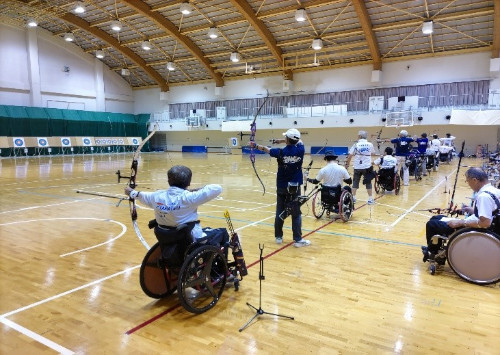 アーチェリー競技交流事業